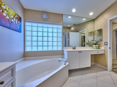 7246 Treviso Lane Boynton Beach FL 33472