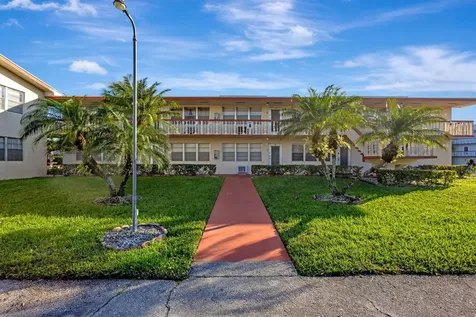 7 Andover A West Palm Beach FL 33417