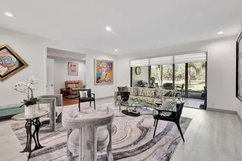 32 Hampshire Lane Boynton Beach FL 33436
