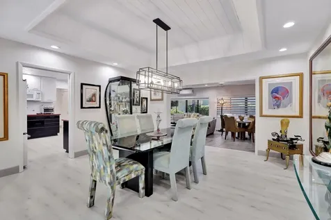 32 Hampshire Lane Boynton Beach FL 33436