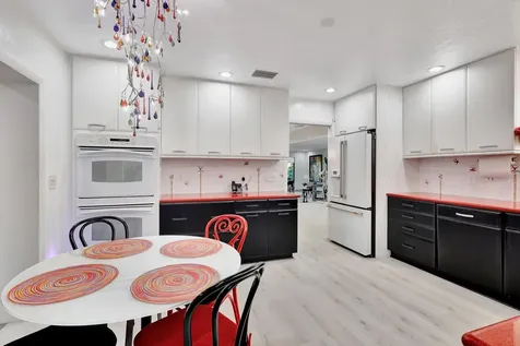 32 Hampshire Lane Boynton Beach FL 33436
