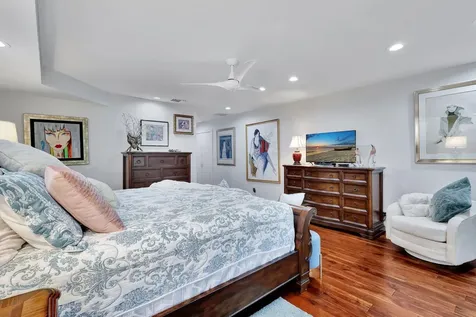 32 Hampshire Lane Boynton Beach FL 33436