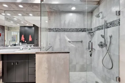 32 Hampshire Lane Boynton Beach FL 33436