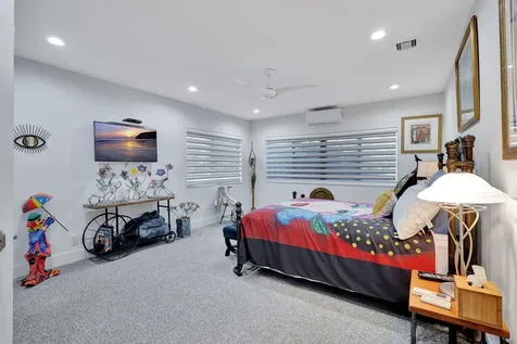 32 Hampshire Lane Boynton Beach FL 33436