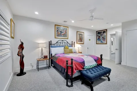32 Hampshire Lane Boynton Beach FL 33436