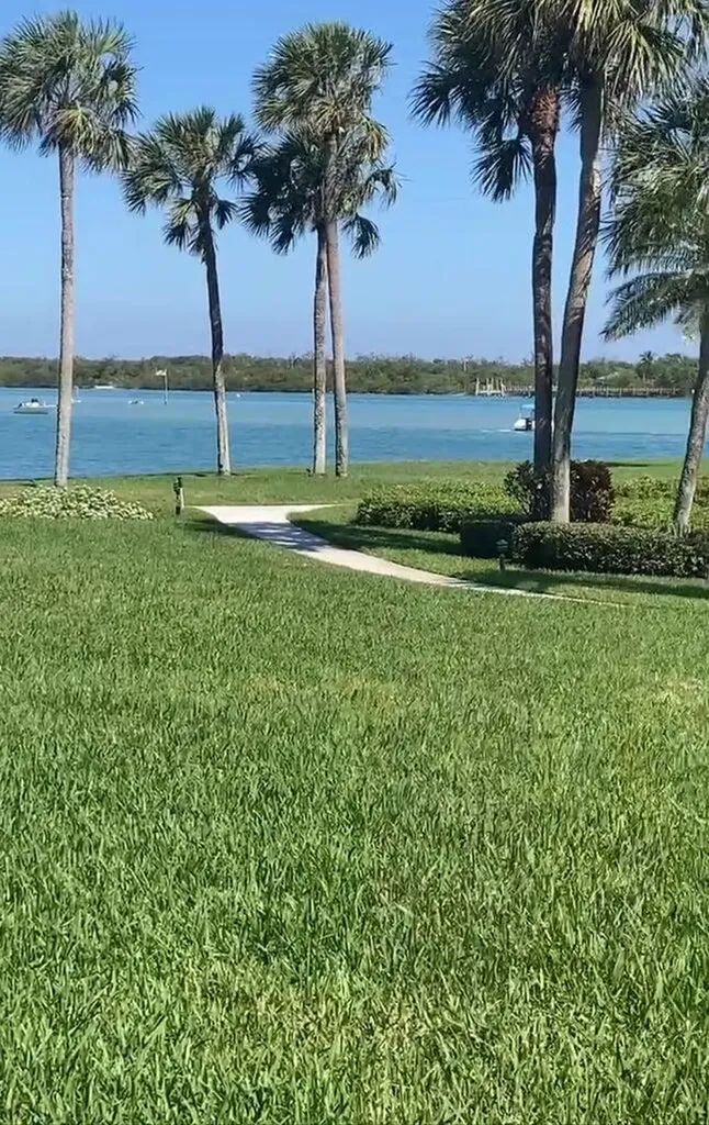 300 Intracoastal Place Tequesta FL 33469
