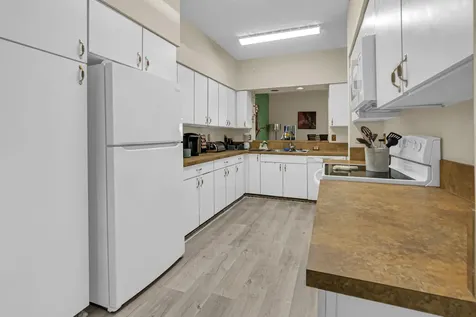 9189 Boca Gardens Circle Boca Raton FL 33496