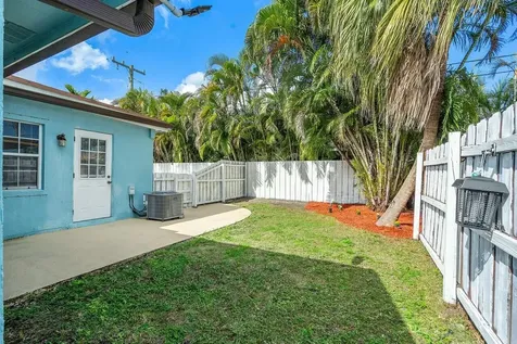 3861 Coelebs Avenue Boynton Beach FL 33436