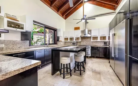 1 Los Mangos Casa de Campo DR 22000