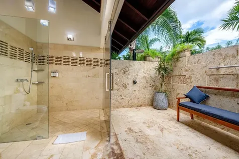 1 Los Mangos Casa de Campo DR 22000