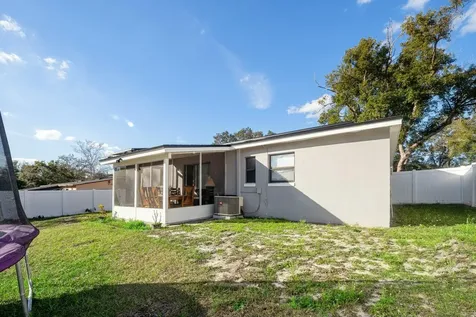 414 W Ella J Gilmore Street Apopka FL 32703