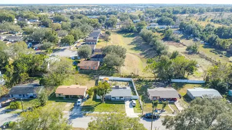 414 W Ella J Gilmore Street Apopka FL 32703