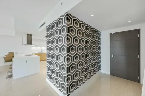 17301 Biscayne Boulevard North Miami Beach FL 33160