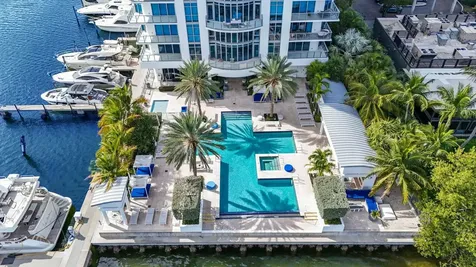 17301 Biscayne Boulevard North Miami Beach FL 33160