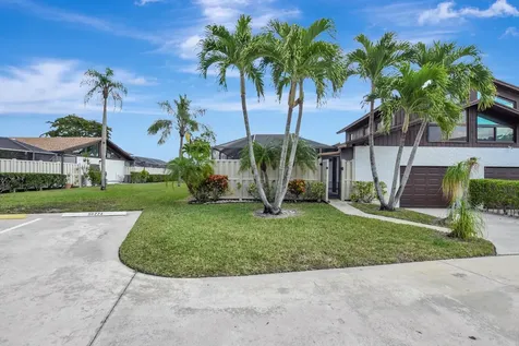 9677 Boca Gardens Parkway Boca Raton FL 33496