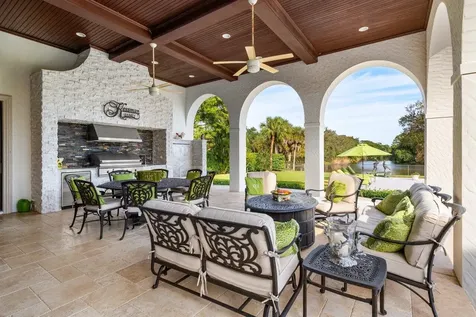 5603 Whirlaway Road Palm Beach Gardens FL 33418