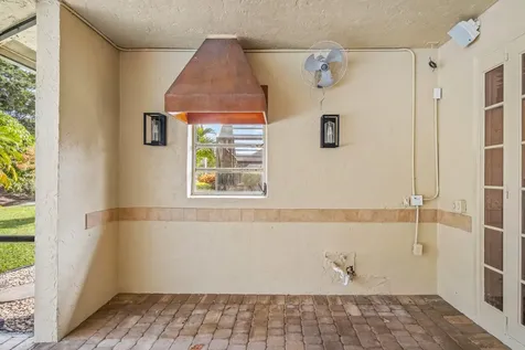 10117 Canoe Brook Circle Boca Raton FL 33498