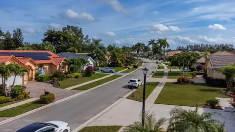 10117 Canoe Brook Circle Boca Raton FL 33498