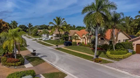 10117 Canoe Brook Circle Boca Raton FL 33498