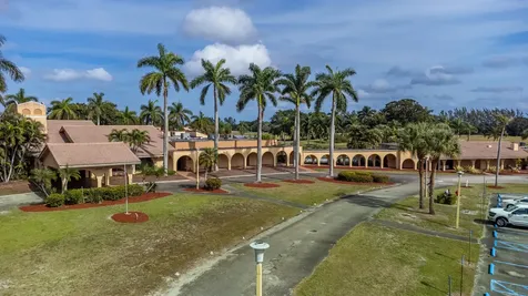 10117 Canoe Brook Circle Boca Raton FL 33498