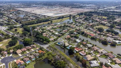 10117 Canoe Brook Circle Boca Raton FL 33498