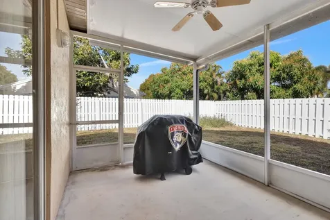 1310 Fairfax Circle Boynton Beach FL 33436