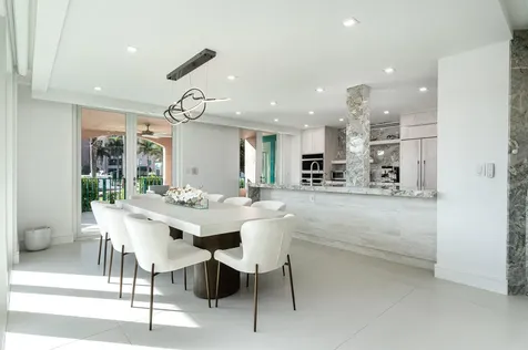 100 Se 5th Avenue Boca Raton FL 33432
