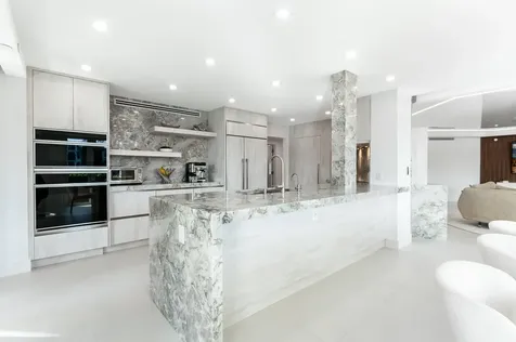 100 Se 5th Avenue Boca Raton FL 33432