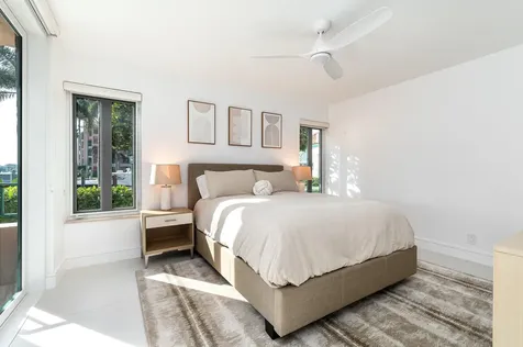 100 Se 5th Avenue Boca Raton FL 33432