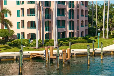 100 Se 5th Avenue Boca Raton FL 33432