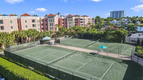 100 Se 5th Avenue Boca Raton FL 33432