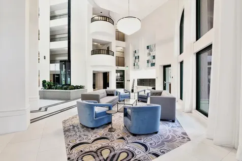 100 Se 5th Avenue Boca Raton FL 33432