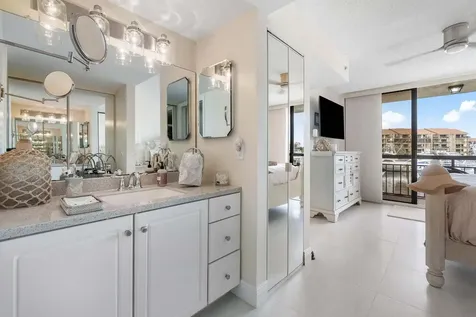 2601 Marina Isle Way Jupiter FL 33477