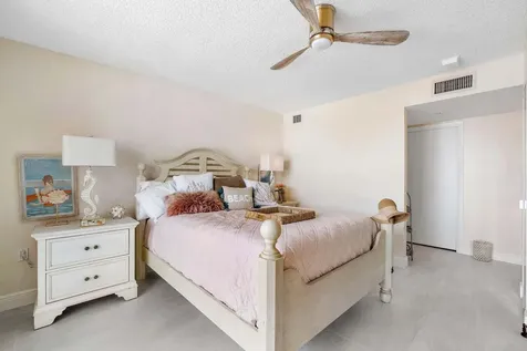 2601 Marina Isle Way Jupiter FL 33477