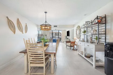 2601 Marina Isle Way Jupiter FL 33477