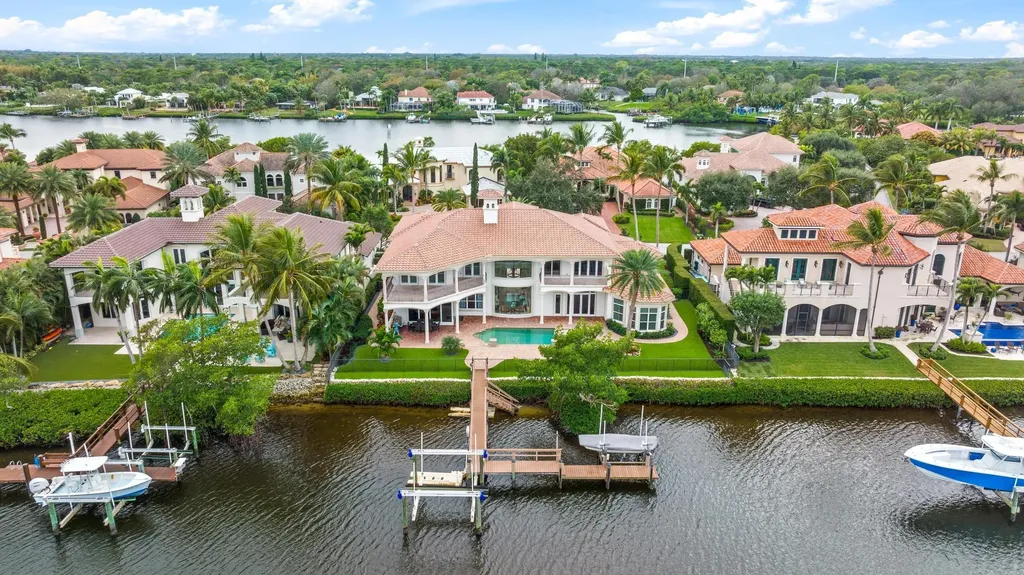19081 Se Reach Island Lane Jupiter FL 33458