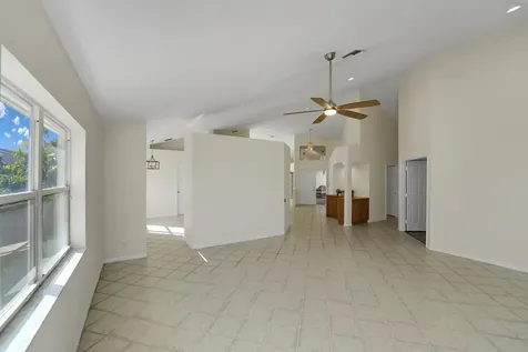 7375 Sterling Falls Lane Boynton Beach FL 33437