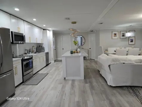 3271 Fairway Drive Pompano Beach FL 33069