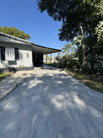 3271 Fairway Drive Pompano Beach FL 33069