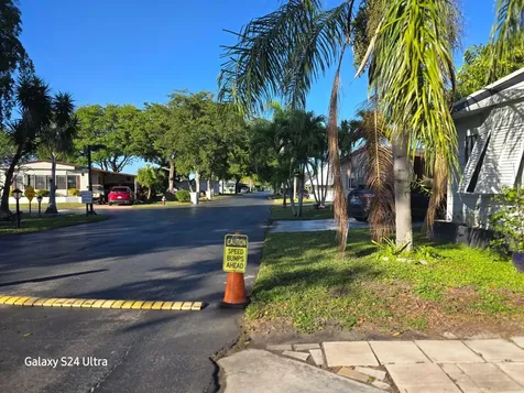 3271 Fairway Drive Pompano Beach FL 33069