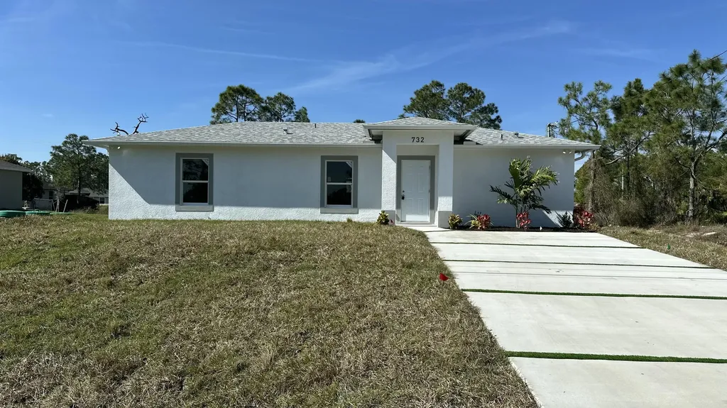 732 Burns Avenue Lehigh Acres FL 33974