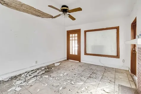 1839 Nw 49th Street Miami FL 33142