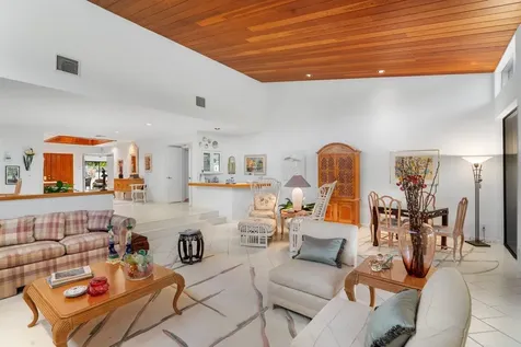72 Northwoods Circle Boynton Beach FL 33436