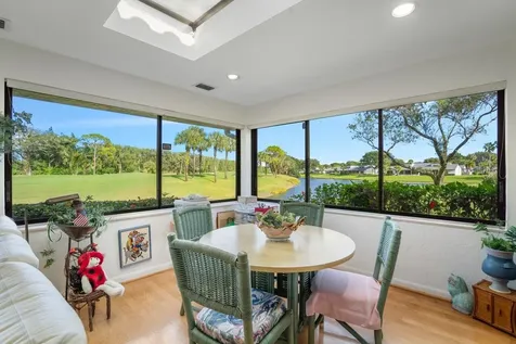 72 Northwoods Circle Boynton Beach FL 33436