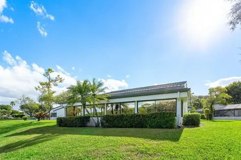 72 Northwoods Circle Boynton Beach FL 33436