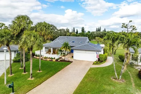 72 Northwoods Circle Boynton Beach FL 33436