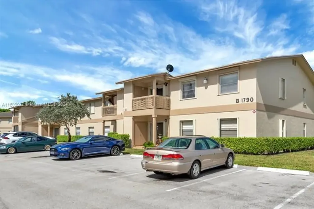 1790 Abbey Road West Palm Beach FL 33415