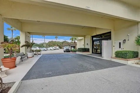 400 Ocean Trail Way Jupiter FL 33477