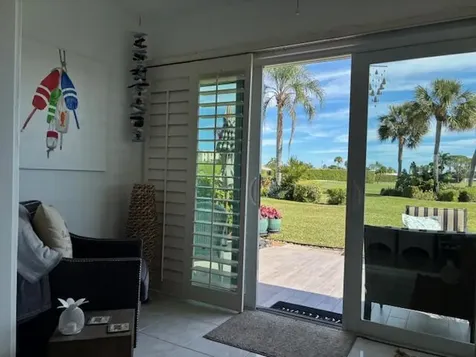100 Golfview Terrace Boynton Beach FL 33426