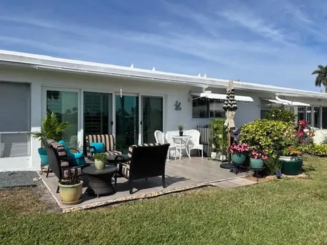 100 Golfview Terrace Boynton Beach FL 33426